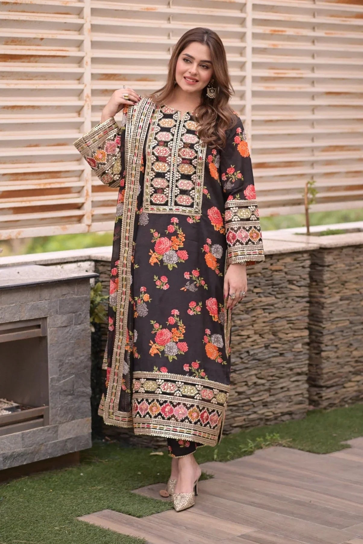 ANEELAS-SHAMOZ 3PC SOFT DIGITAL PRINTED SUIT GUL28